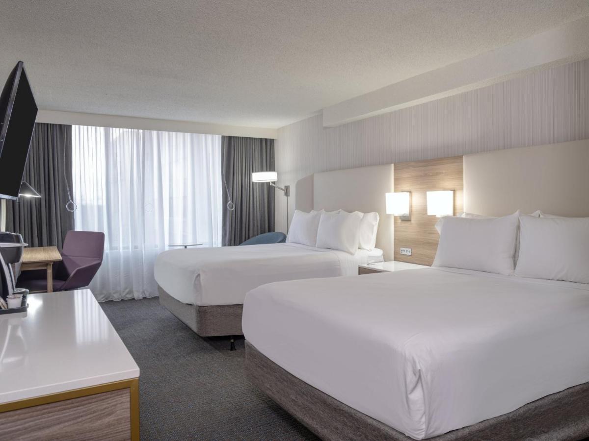 Crowne Plaza Indianapolis-Airport By Ihg Hotell Exteriör bild
