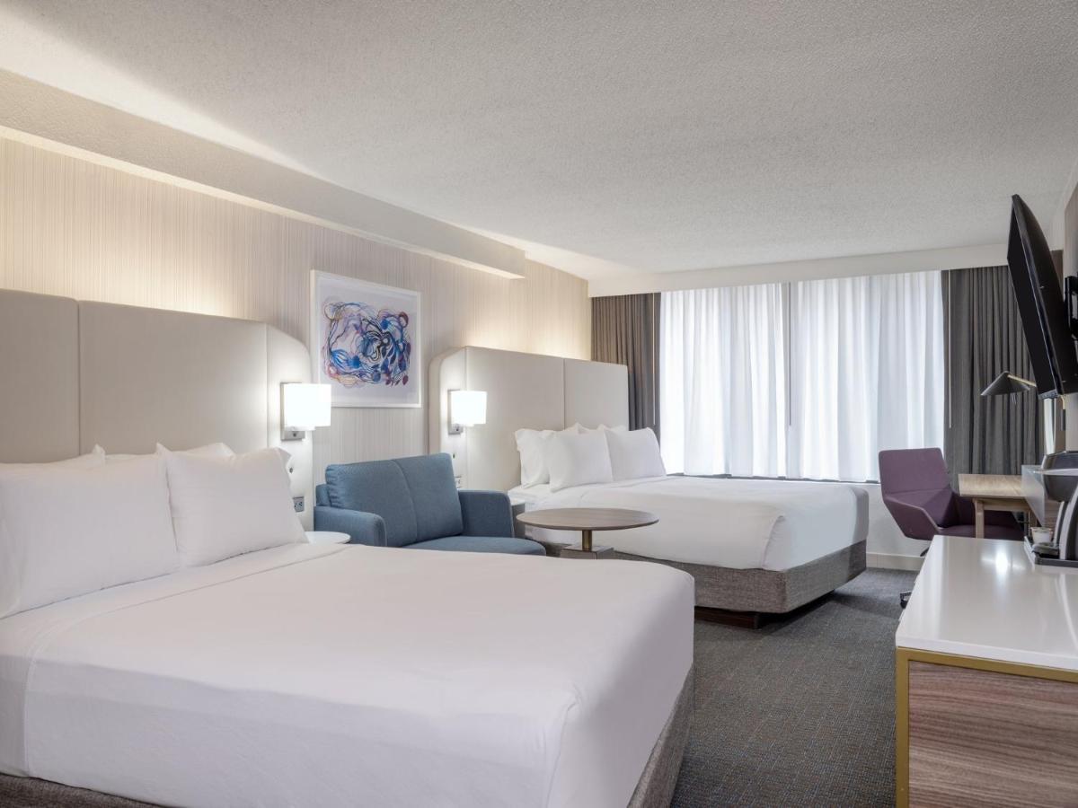 Crowne Plaza Indianapolis-Airport By Ihg Hotell Exteriör bild