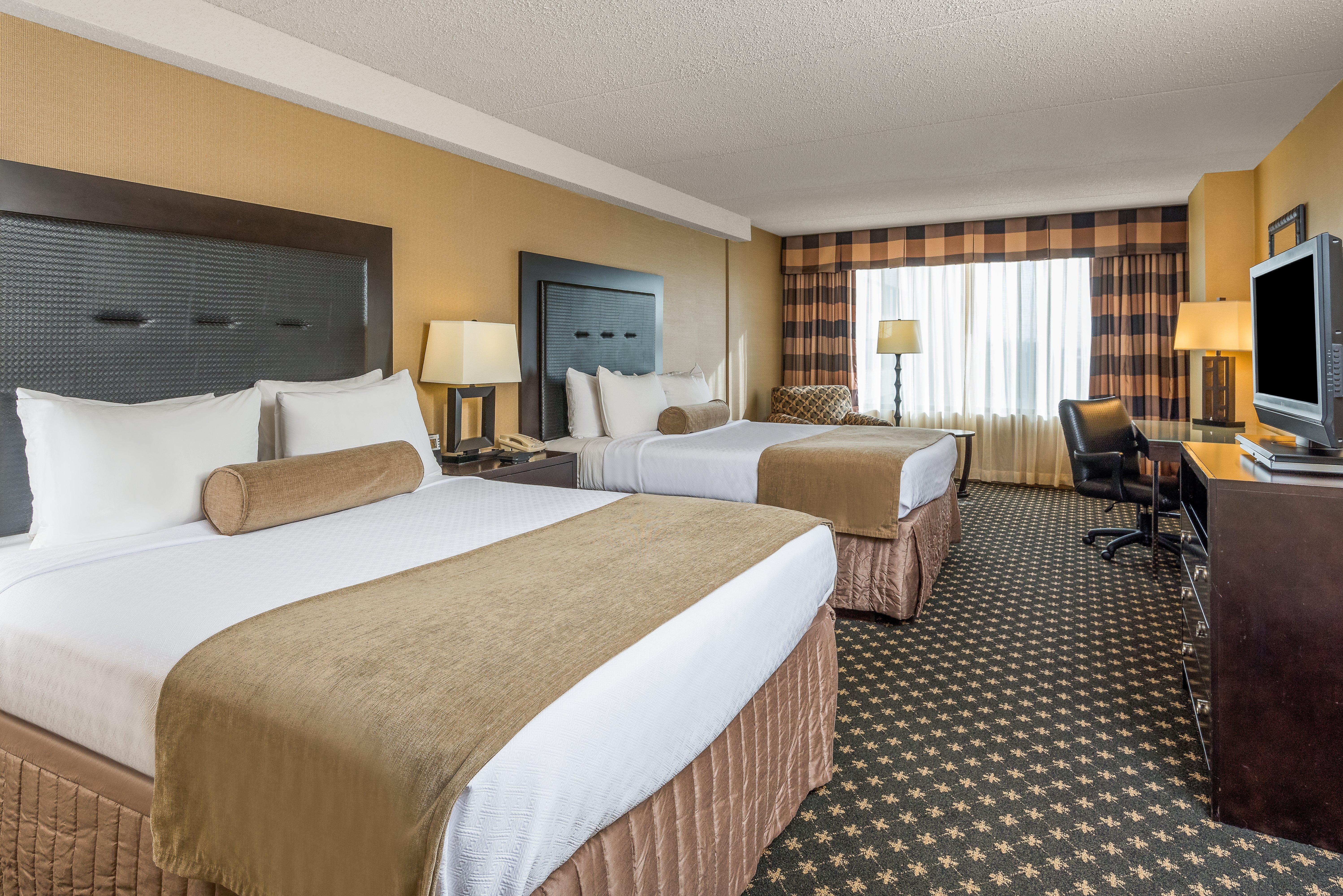 Crowne Plaza Indianapolis-Airport By Ihg Hotell Exteriör bild